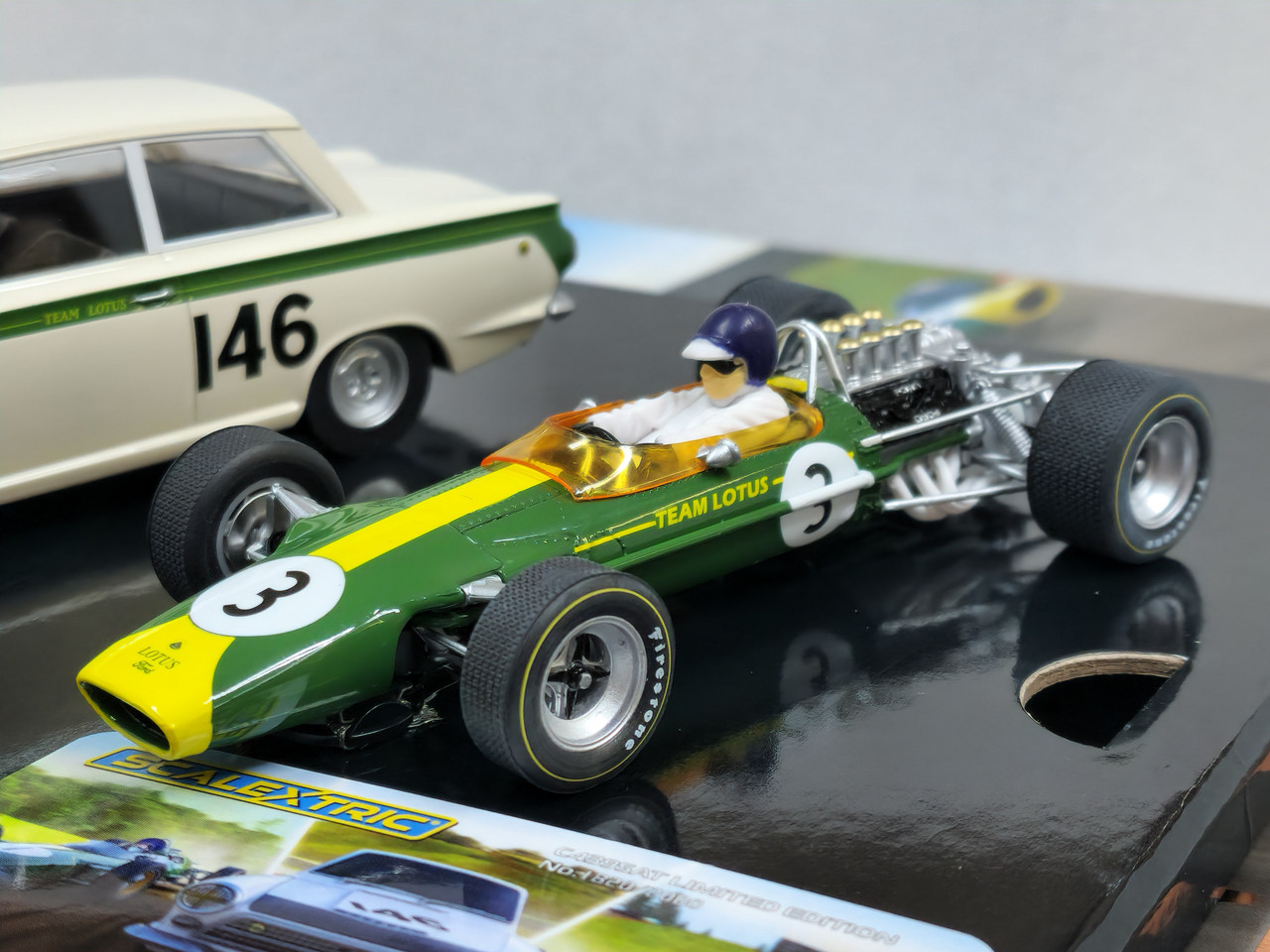 C4395A Scalextric The Legend of Jim Clark Triple-Pack 1:32 Slot