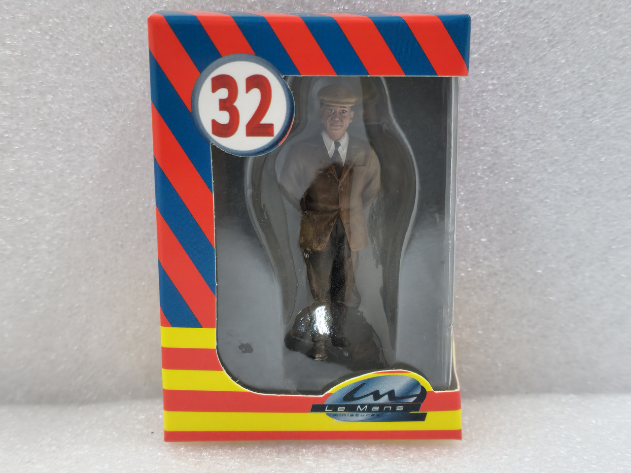 LE MANS miniatures Figure 1/18 Monsieur Ferdinand "Ferry" - Slot Car-Union