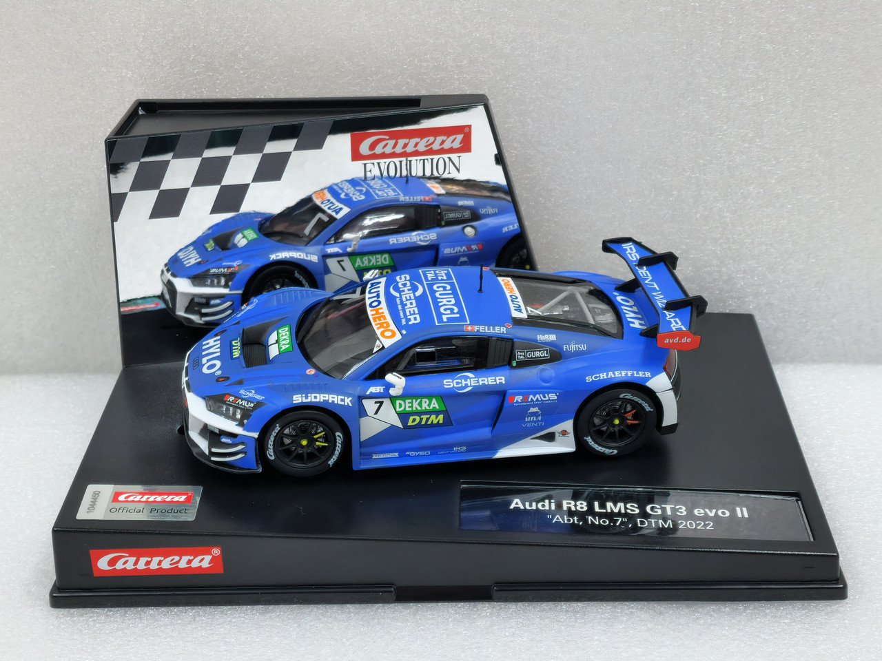 Coche Slot Carrera GO!!! – Audi R8 LMS GT3 EVO II DTM De Ricardo Feller, Escala 1:43, Con Cambio De Trencillas Sencillo, Compatible Con Circuitos GO!!! Y GO!!! Plus – A Partir De 6 Años