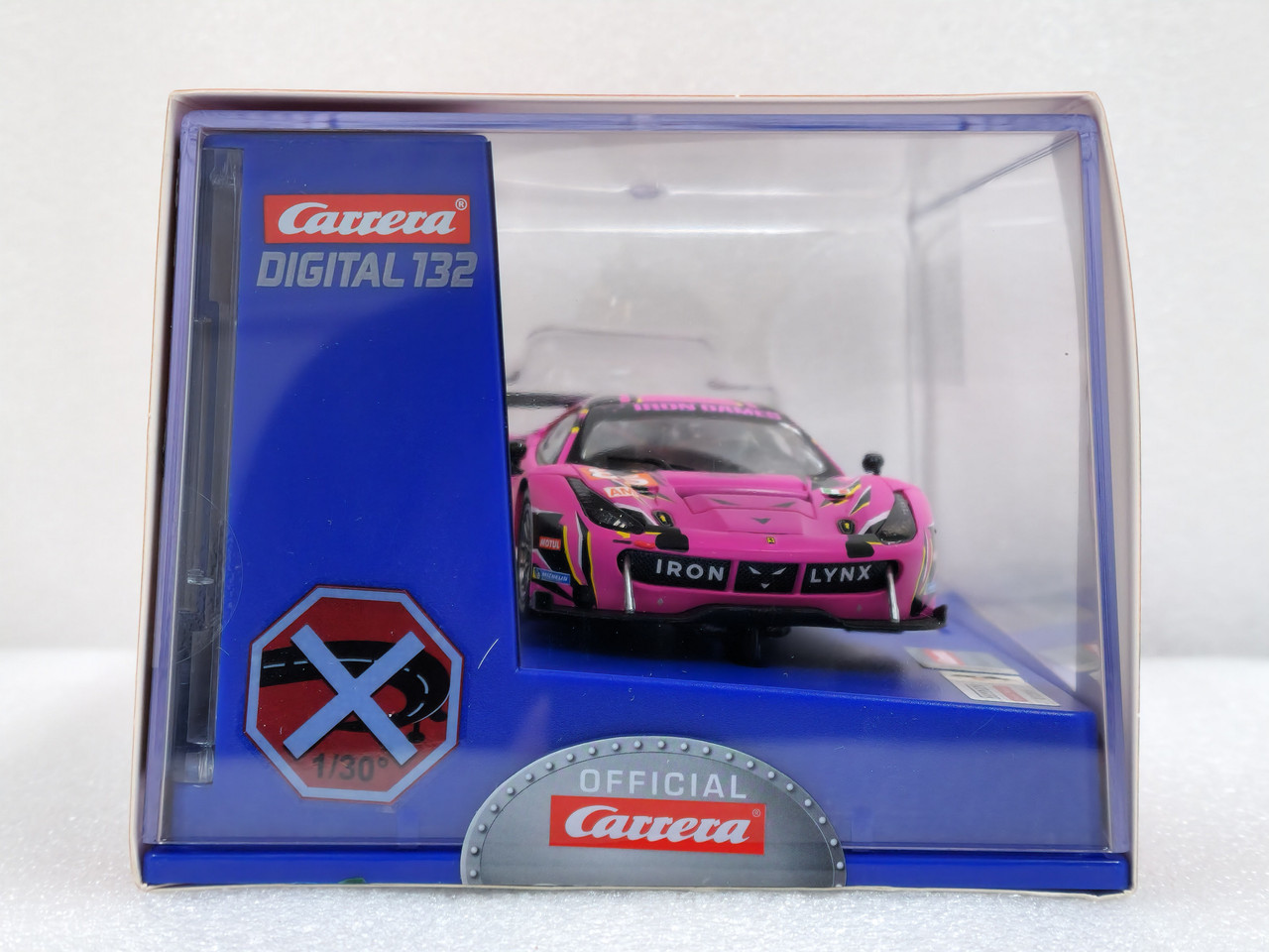 31081 Carrera Digital 132 Ferrari 488 GT3 Iron Dames, #85 1:32