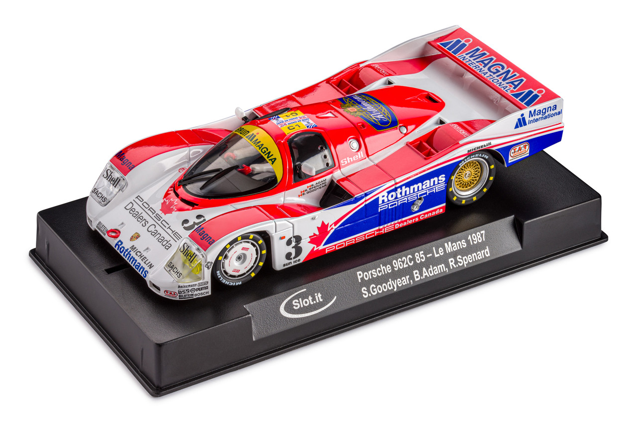 SICA34D Slot.it Porsche 962C 85 Le Mans 1987, #3 1:32 Slot Car