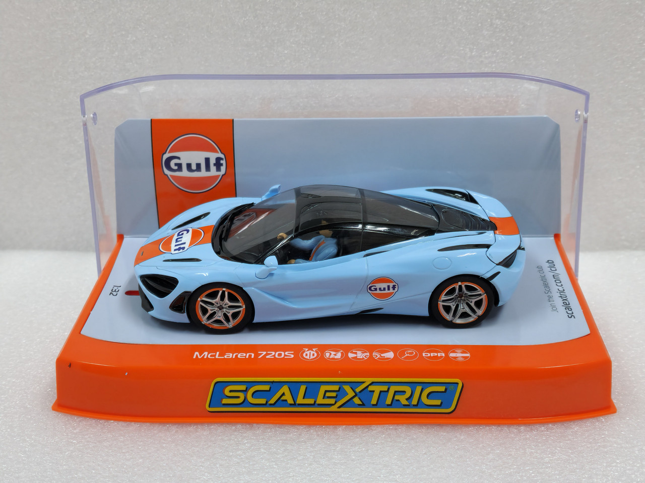 C4394 Scalextric McLaren 720S Gulf Edition 1:32 Slot Car *DPR