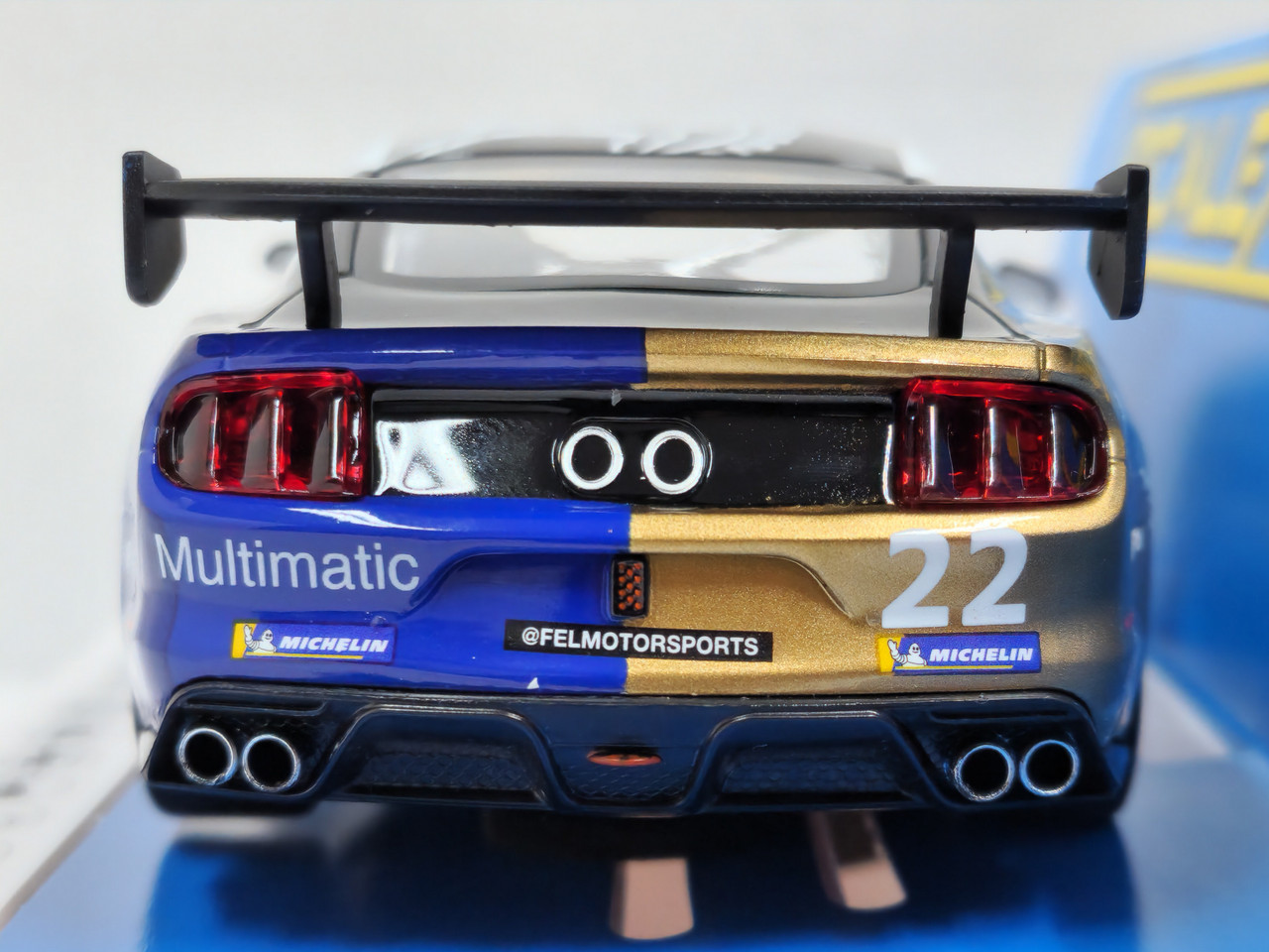 C4403 Scalextric Ford Mustang GT4 Multimatic Motorsport - Canadian