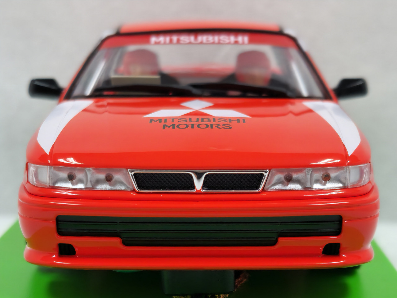 52202 Avant Slot Mitsubishi Galant VR4 Rally Art Red 1:32 Slot Car