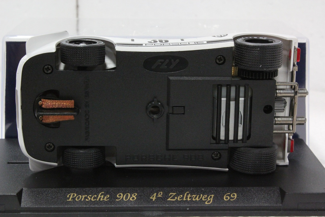 C13 Fly Porsche 908 4th Zeltweg 1969 BP 1:32 Slot Car - Great
