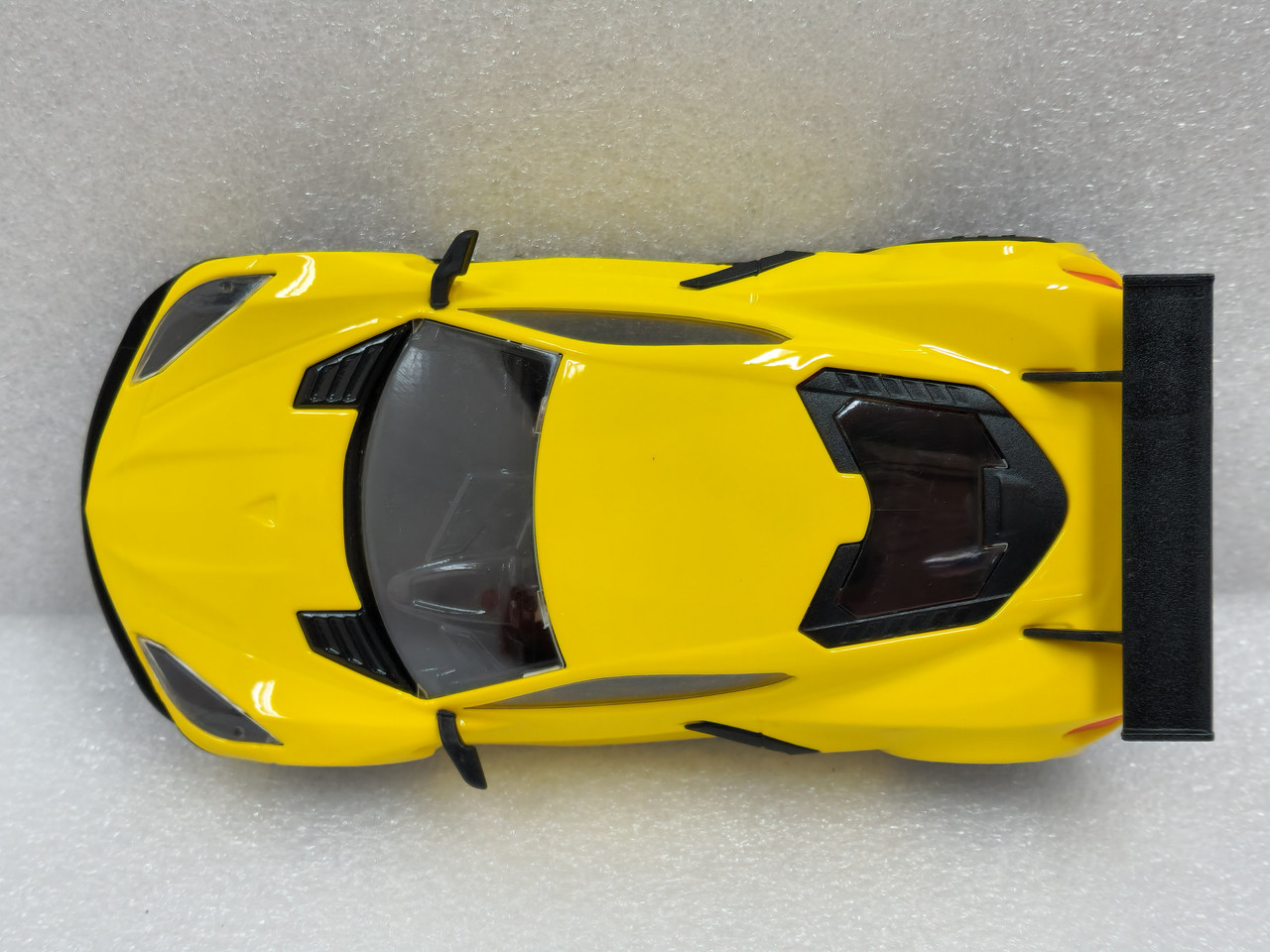 NSR Corvette C8 スロットカー1/32 CORVETTE C8.R - TEST CAR WHITE - NSR Slot Cars Professional 1/32
