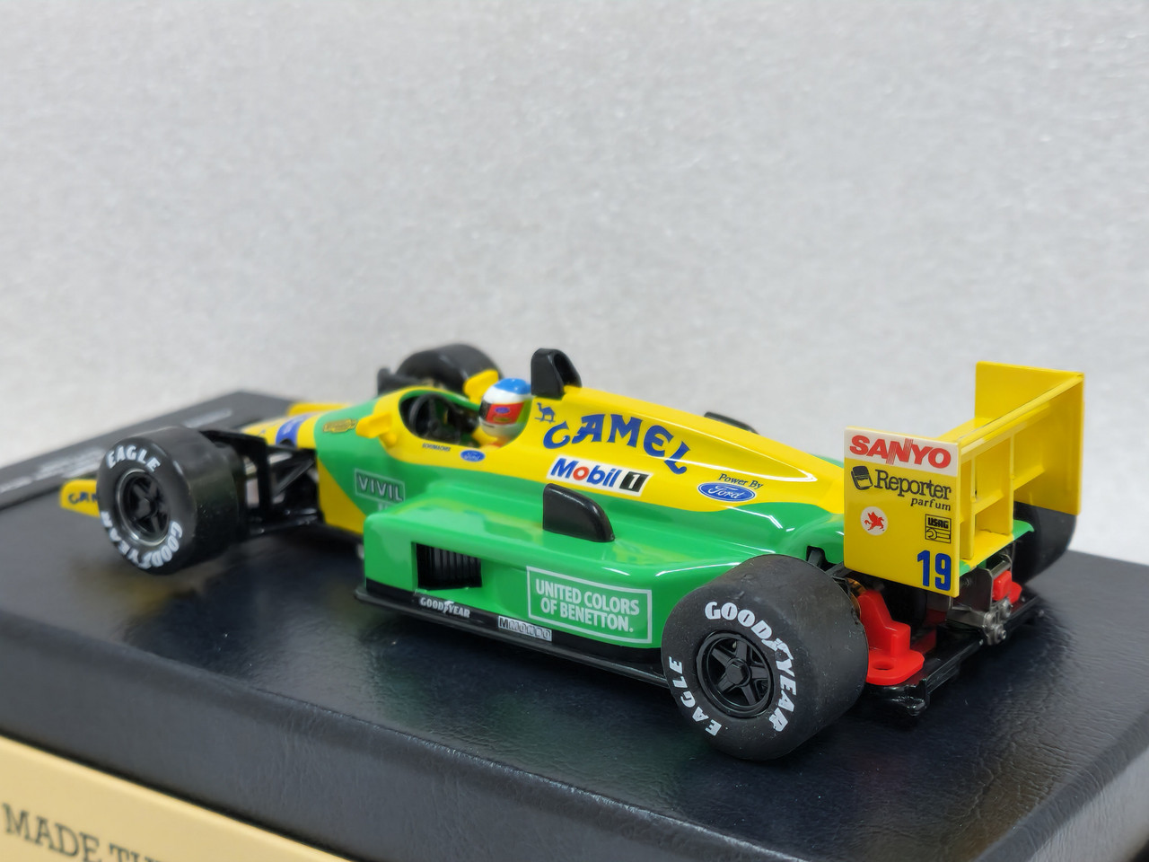 1/18 #6 Benetton B194 R.Patrese CAMELロゴ 1/18 #6 Benetton