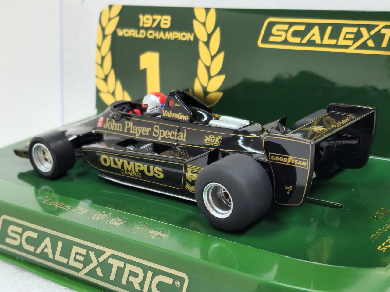 Lotus78 モデルカー　ワールドチャンピオンカー C4494 Scalextric Lotus 79 Mario Andretti 1978 World Champion
