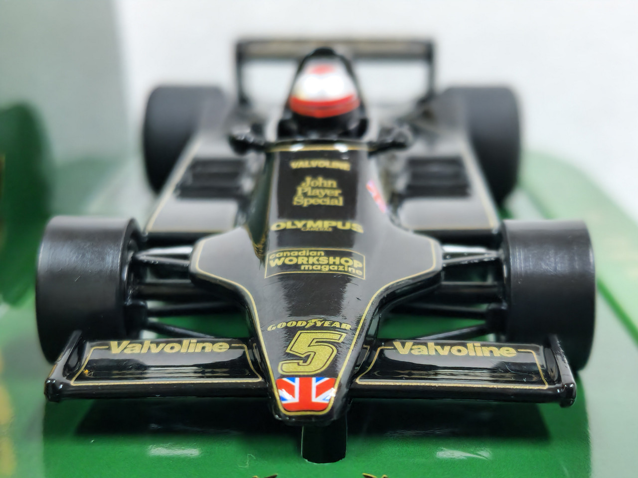C4494 Scalextric Lotus 79 Mario Andretti 1978 World Champion