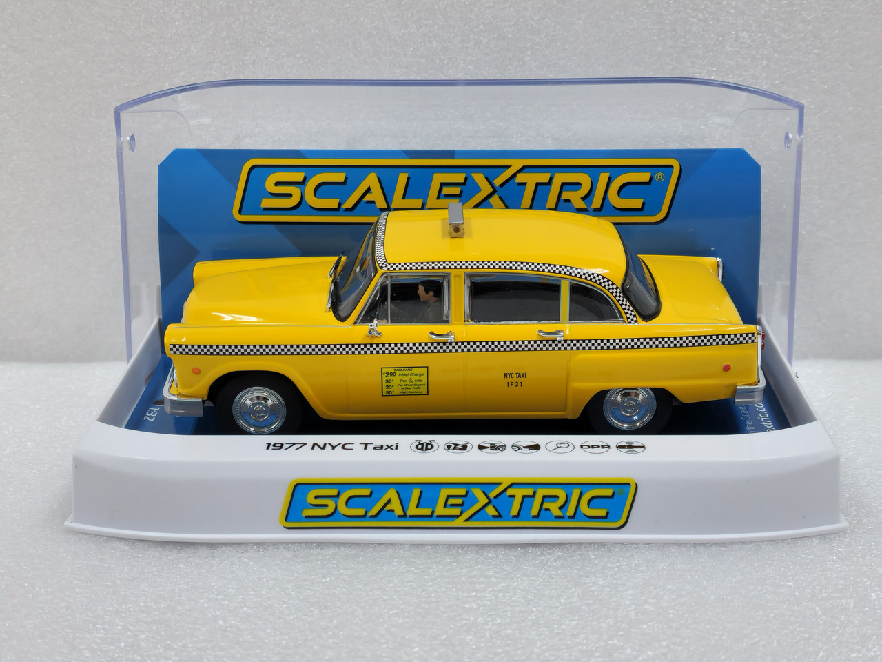 スロットカー　scalextric 1977 NYC Taxi C4432 Scalextric 1977 NYC Taxi 1:32 Slot Car - Great Traditions