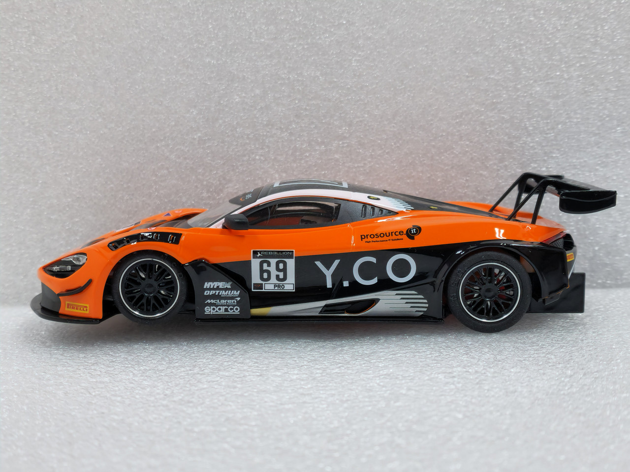 0407AW NSR McLaren 720S GT3 Y.CO 24H Spa 2020, #69 1:32 Slot Car