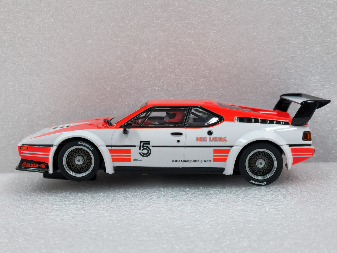 42032 Carrera BMW M1 Procar Hockenheim 1979 Niki Lauda, #5 *Analog