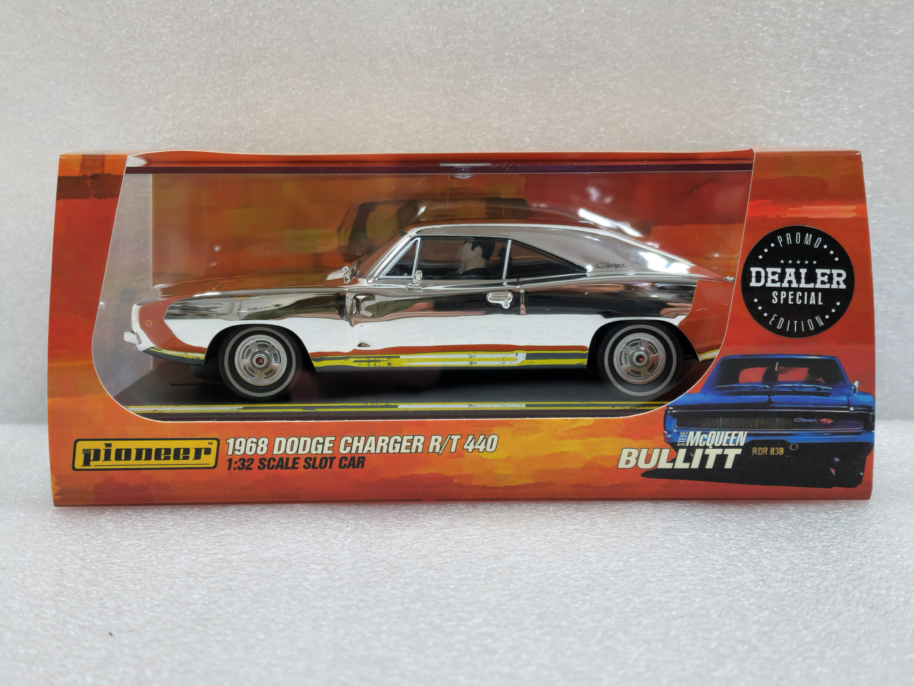 P174-DS Pioneer 1968 Dodge Charger R/T 440 Assassins Bullitt