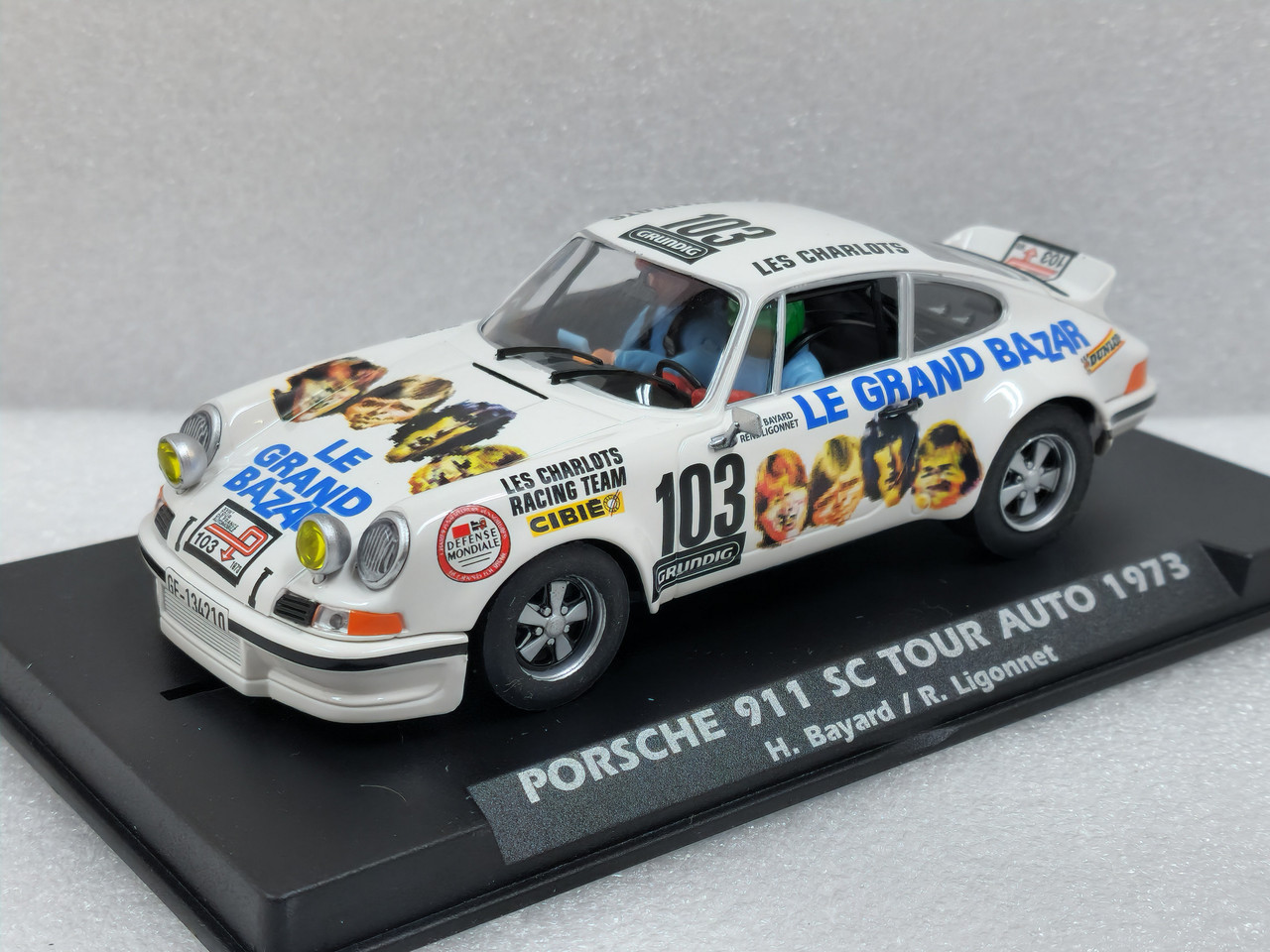 A2052 Fly Porsche 911 SC Tour Auto 1973 Le Grand Bazar 1:32 Slot