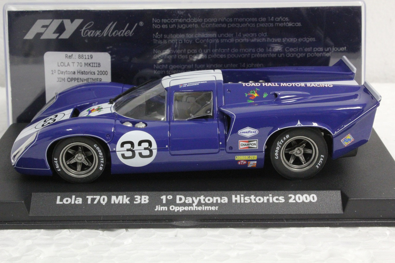 C94 Fly Lola T70 Mk3B 1st Daytona Historics 2000 1:32 Slot Car