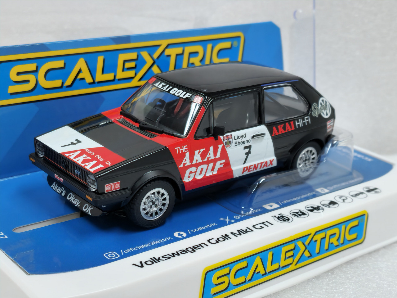 C4520 Scalextric Volkswagen Golf Mk1 GTI Richard Lloyd Racing, #7