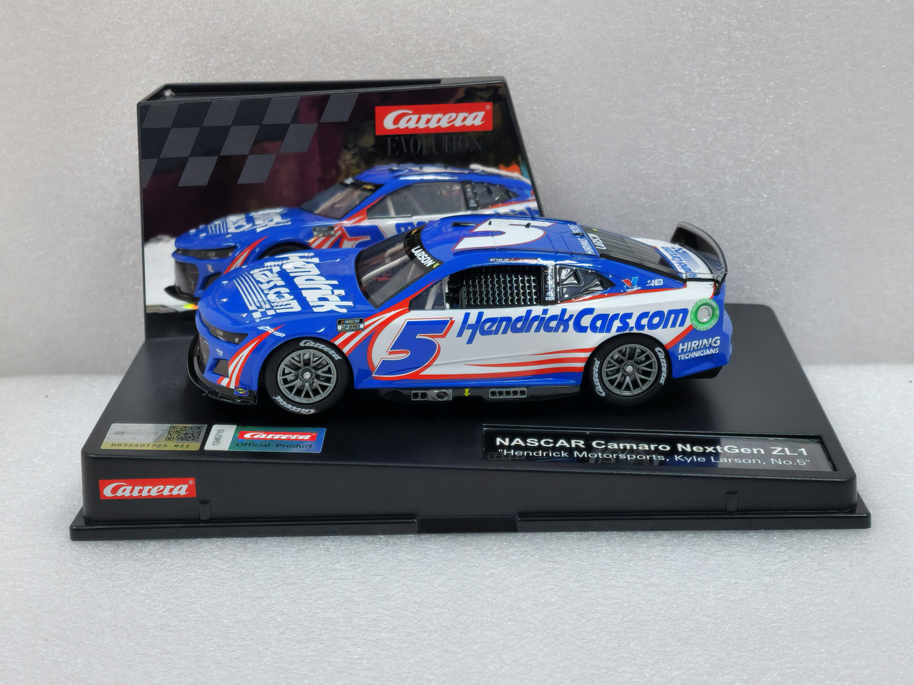 27765 Carrera Evolution NASCAR Camaro NextGen ZL1 Hendrick