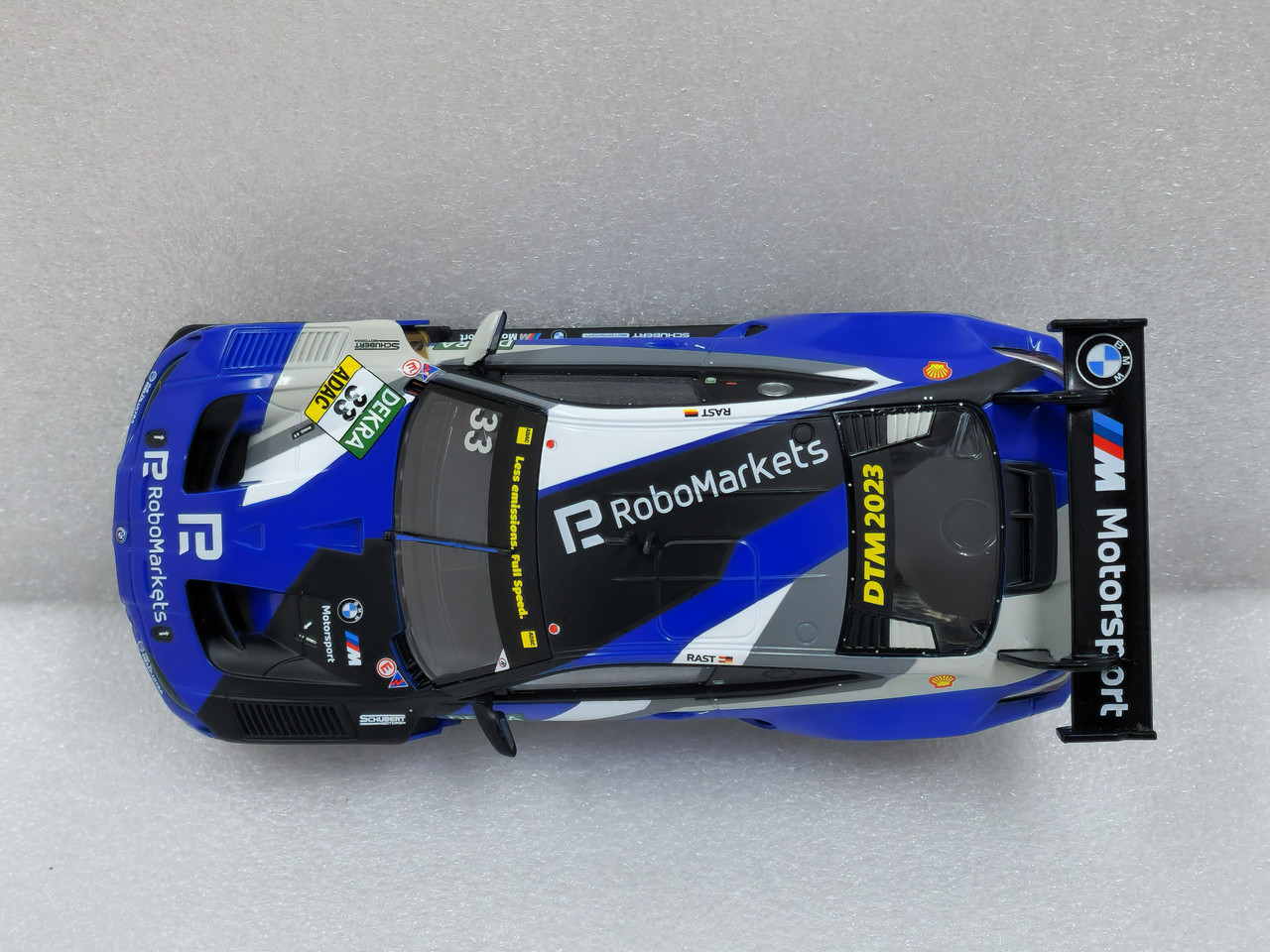 32012 Carrera Digital 132 BMW M4 GT3 DTM 2023 Schubert Motorsport