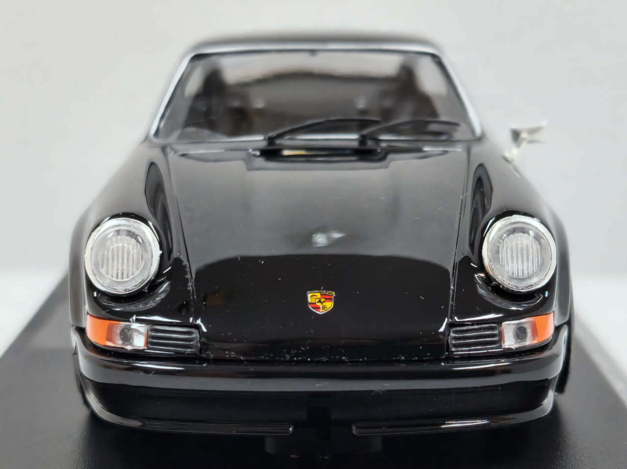 E2104 Fly Porsche 911 Carrera RS Street Black and Gold 1:32 Slot