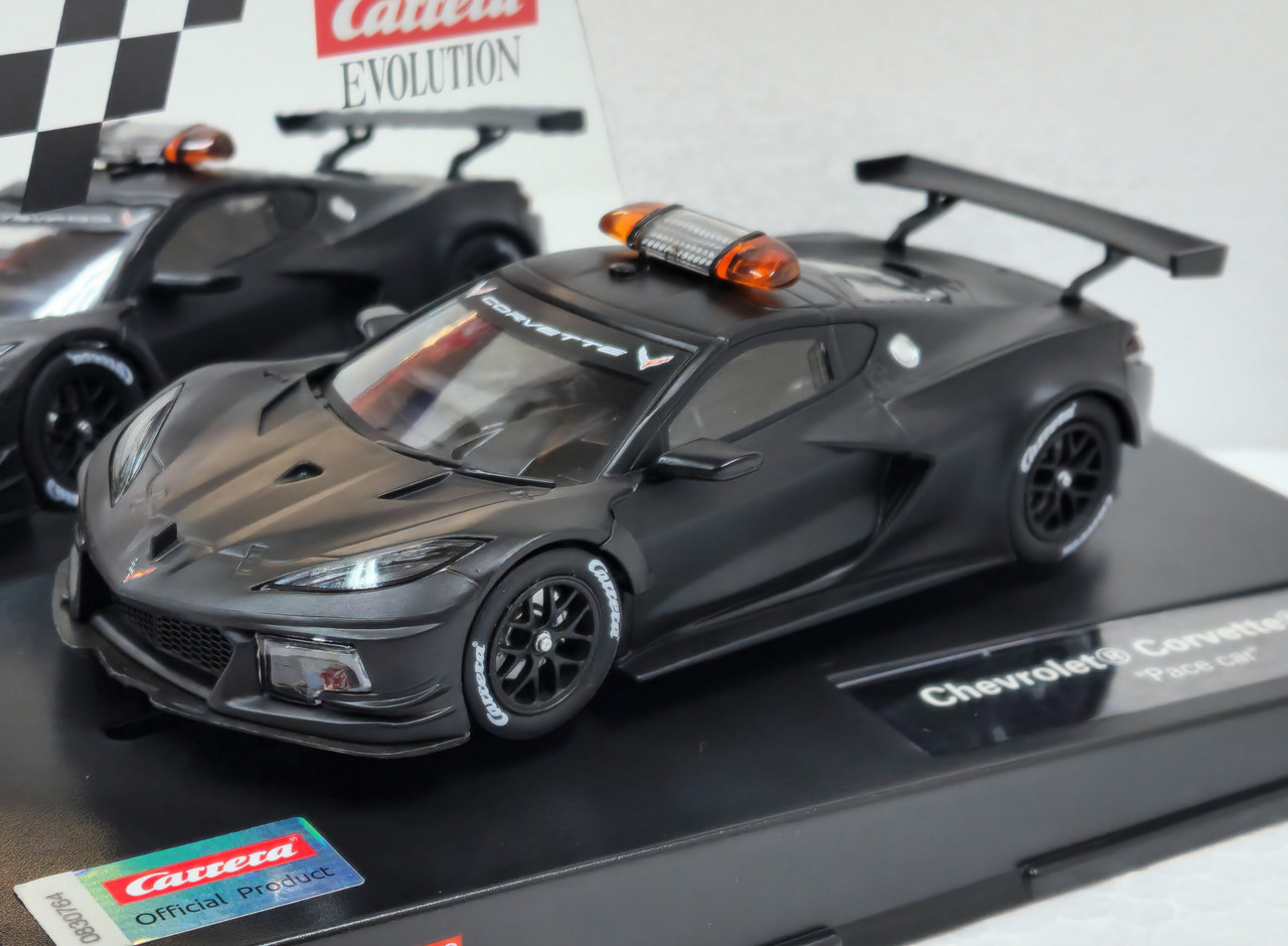 27691 Carrera Evolution Chevrolet Corvette C8.R Pace Car 1:32 Slot
