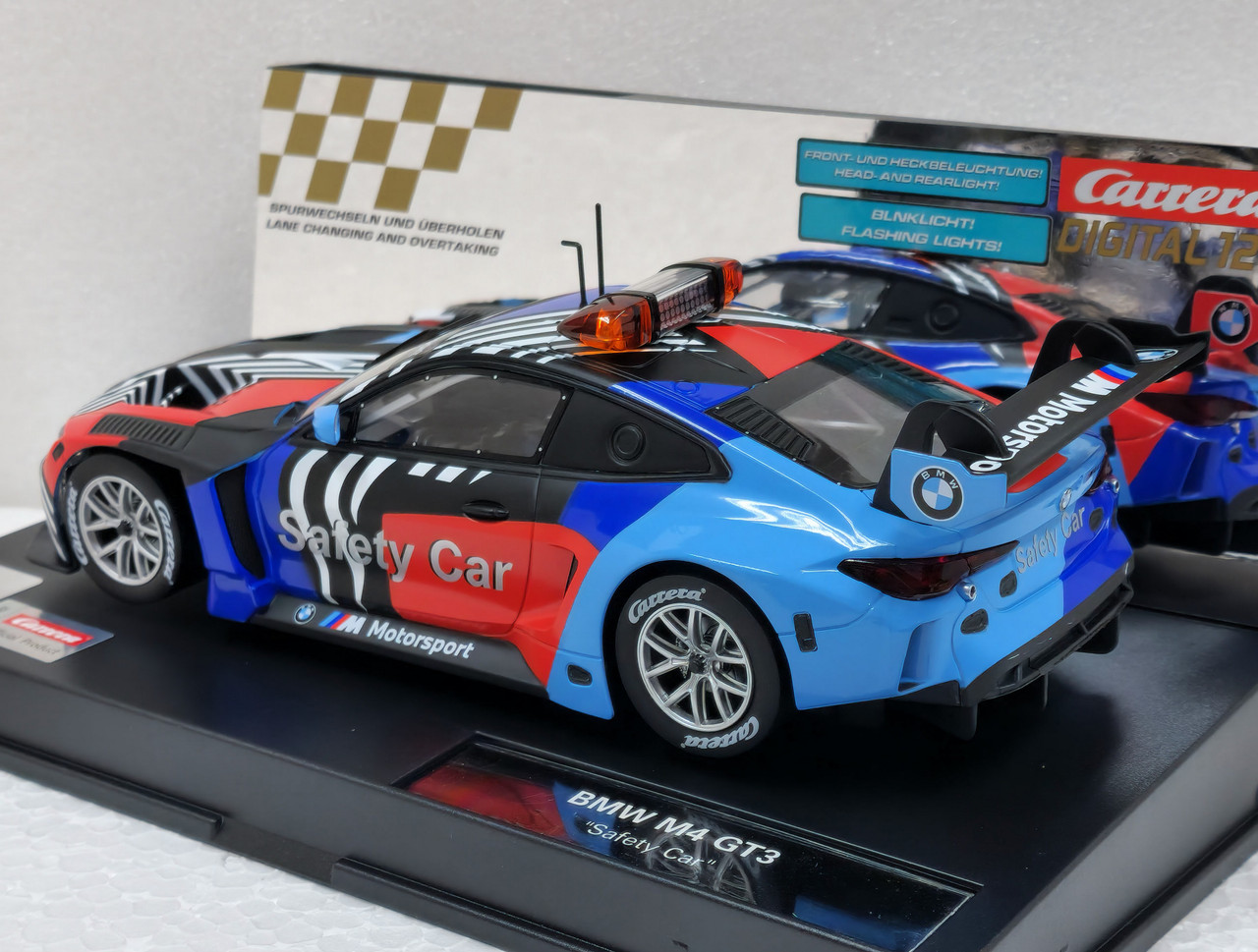 CARRERA DIGITAL 124 23953 BMW M4 GT3 "60 ans de Carrera" 1:24 voiture
