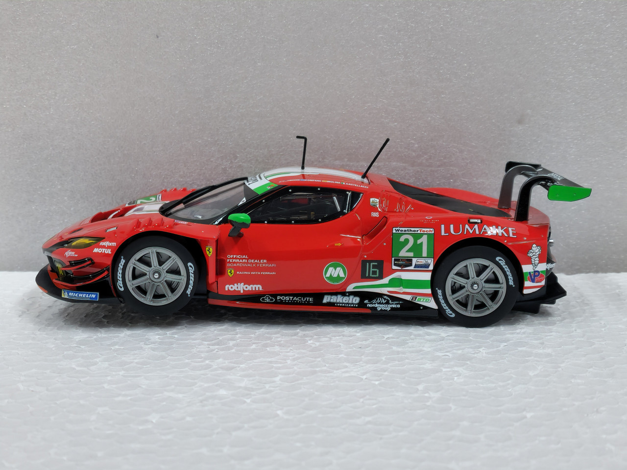 23965 Carrera Digital 124 Ferrari 296 GT3 DTM AF Corse, #21 1:24