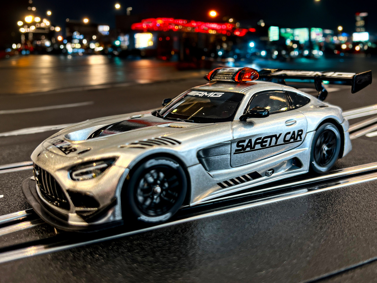 32016 Carrera Digital 132 Mercedes AMG GT3 Evo Safety Car 1:32