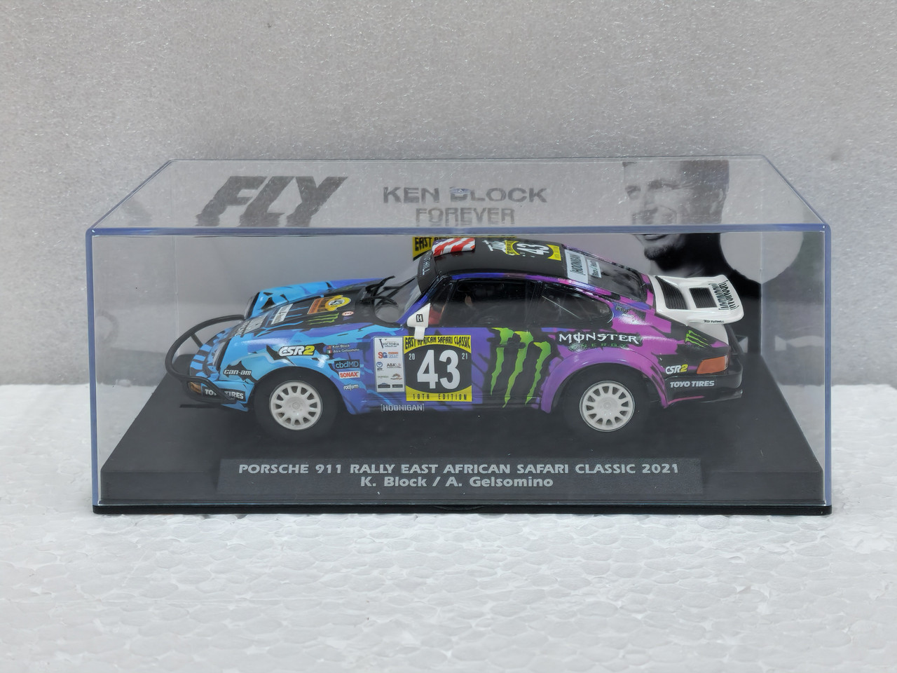 A2054 Fly Porsche 911 East African Safari Classic Rally 2021 Ken