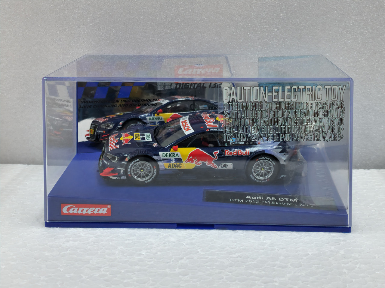 30657 Carrera Digital 132 Audi A5 DTM M. Ekstrom Red Bull, #3 1:32