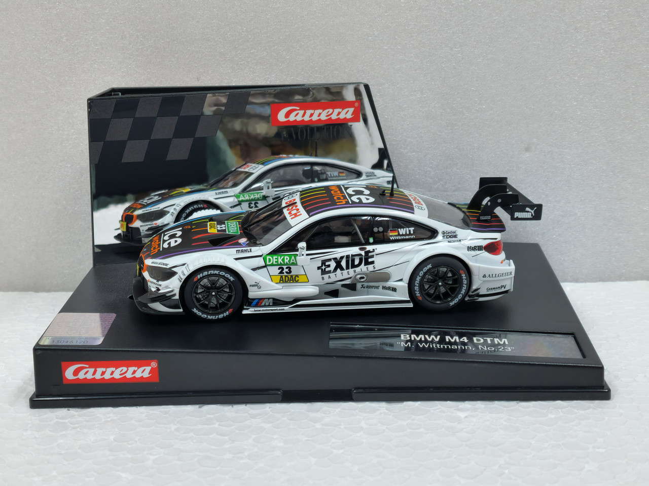 27499 Carrera Evolution BMW M4 GT3 DTM 2014 M. Wittmann, #23 1:32