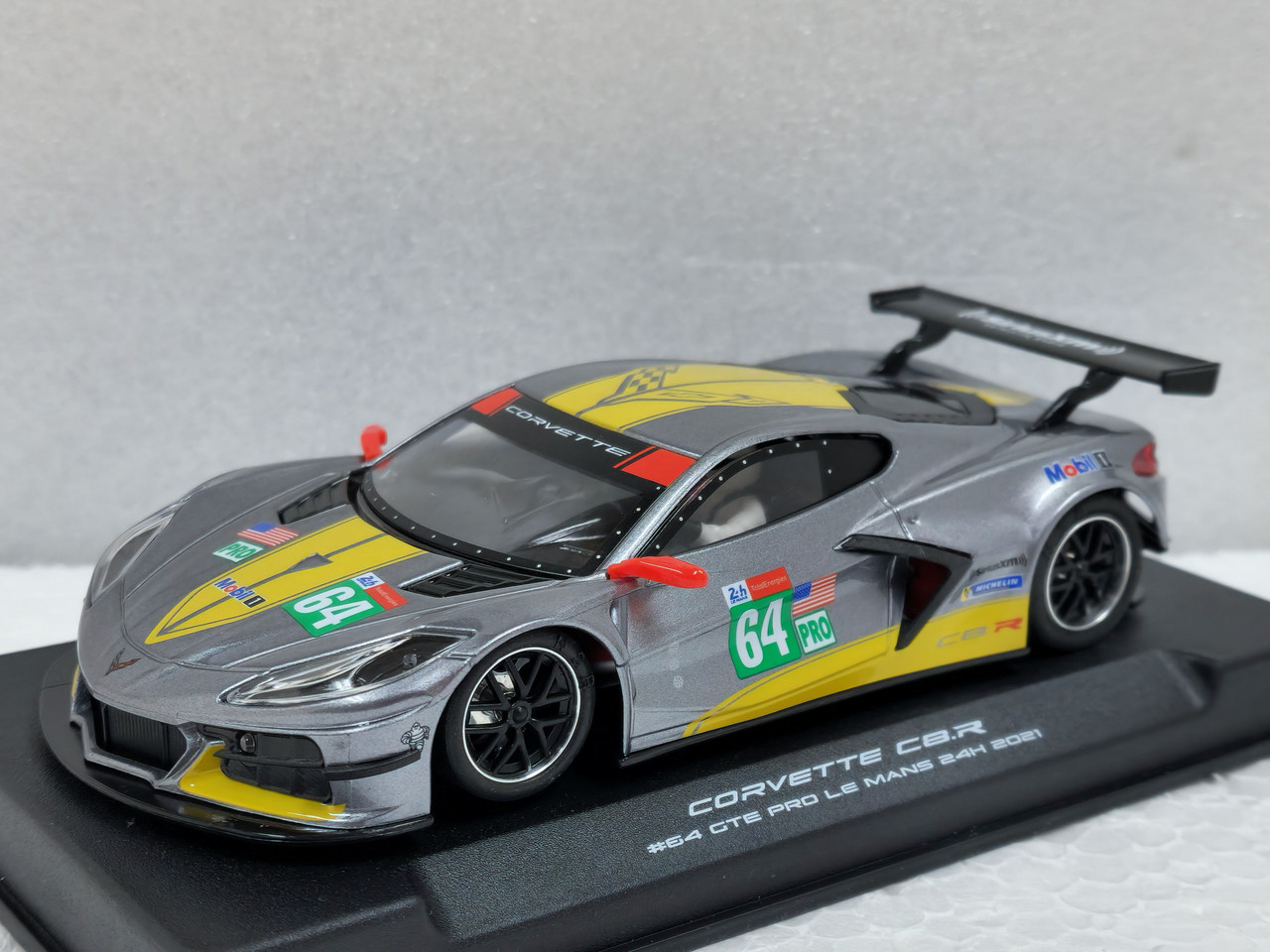 NSR Corvette C8 スロットカー1/32 CORVETTE C8.R - TEST CAR YELLOW - NSR Slot Cars Professional