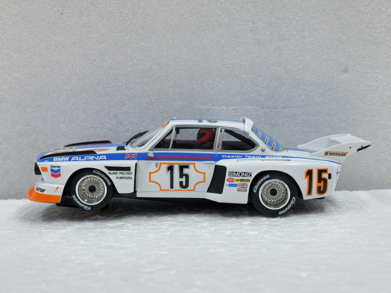 ミニカー 1/18 BMW 3.5 CSL 24h Sebring 1975 #24 s-l1200.jpg