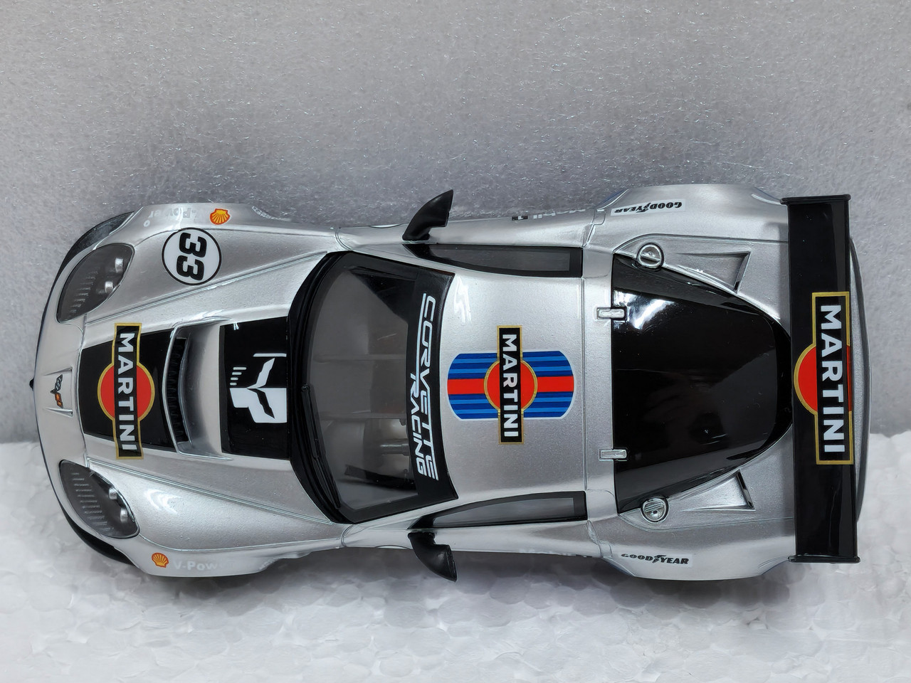 0533AW NSR Chevrolet Corvette C6.R Martini Grey Livery, #33 1:32