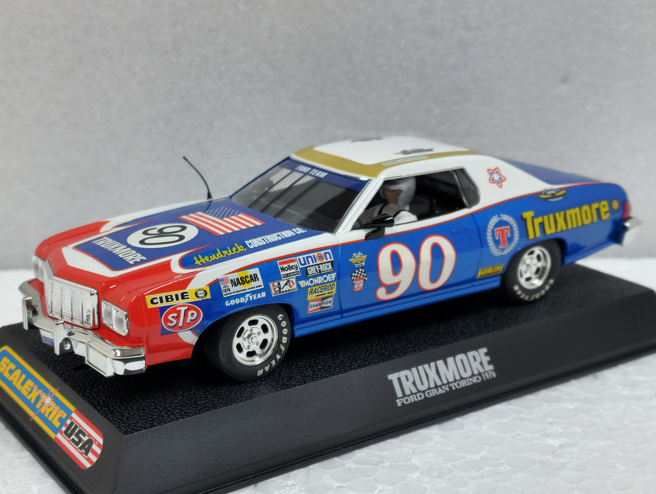 C2655 Scalextric Ford Gran Torino 1976 Truxmore, #90 1:32 Slot Car