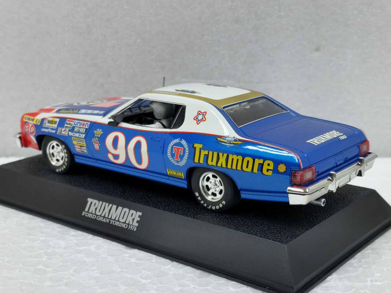 C2655 Scalextric Ford Gran Torino 1976 Truxmore, #90 1:32 Slot Car