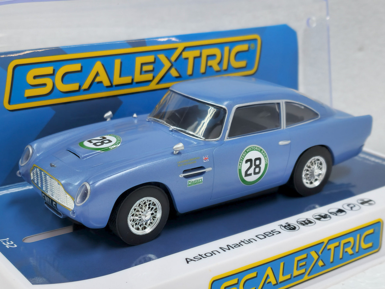 アストンマーチン DB5 C4599 Scalextric Aston Martin DB5 Blue & Yellow Historic GT