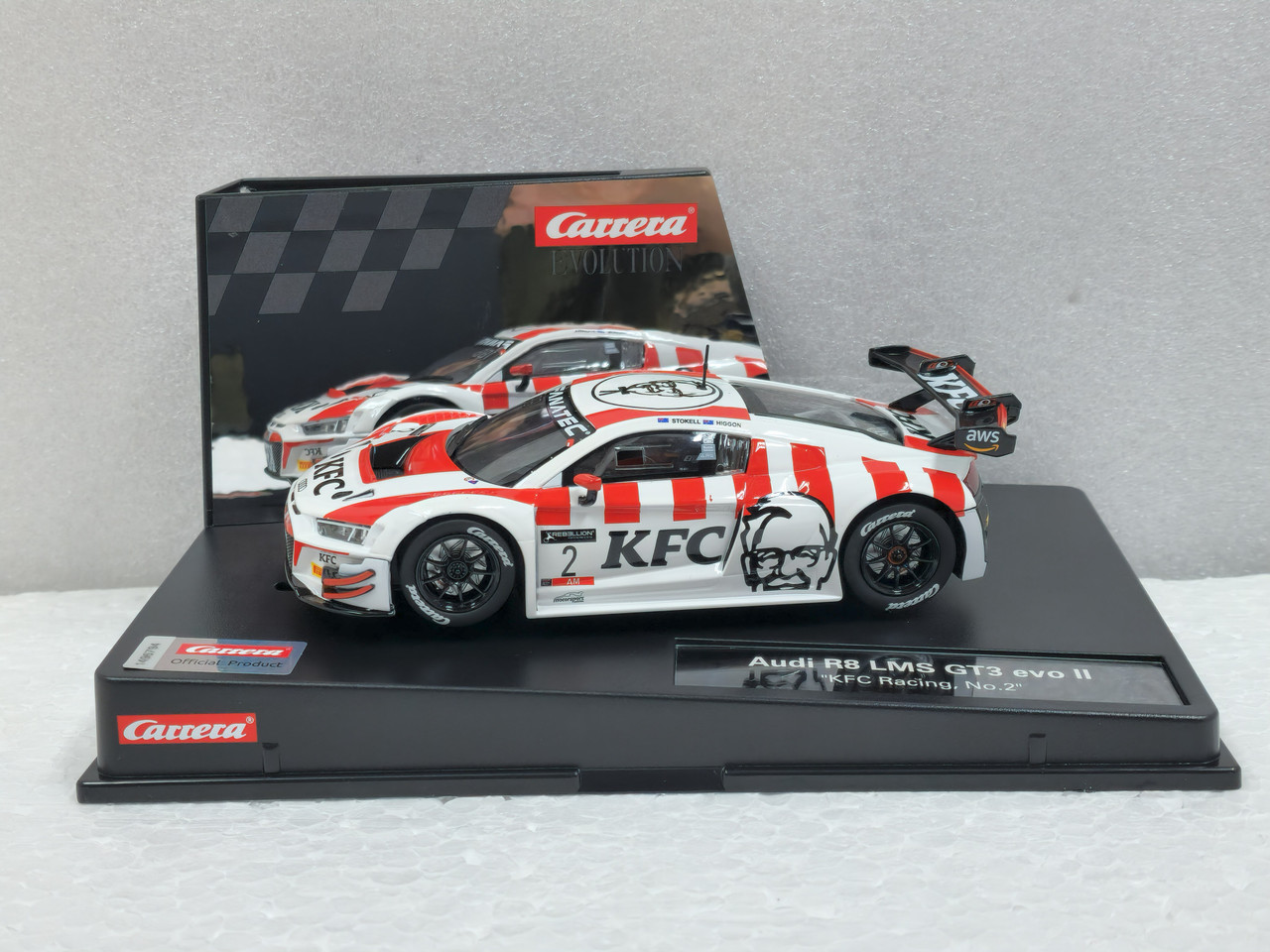 27827 Carrera Evolution Audi R8 LMS GT3 evo II KFC Racing, #2 1:32
