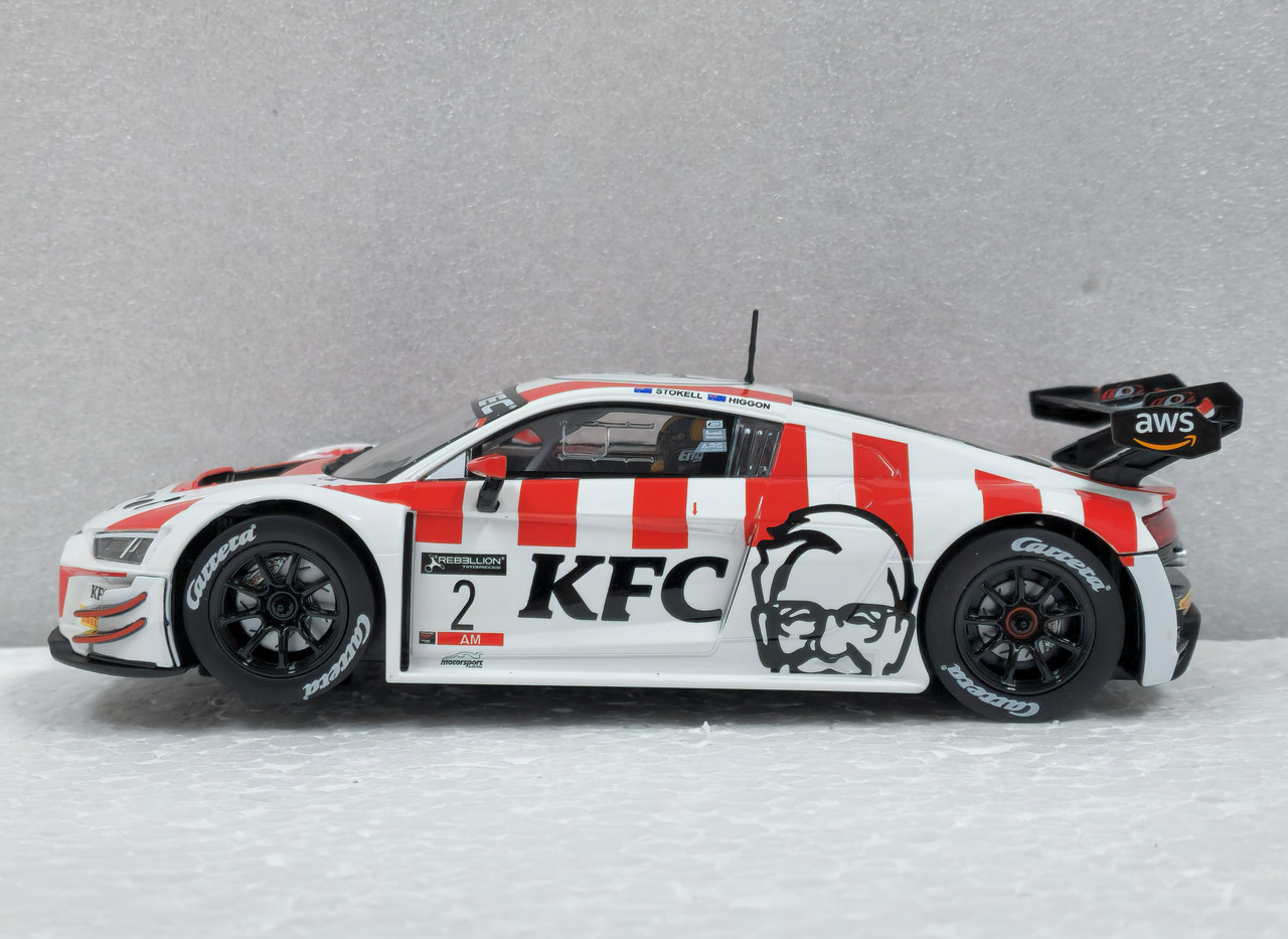 23991 Carrera Digital 124 Audi R8 LMS GT3 evo II KFC Racing, #2 1