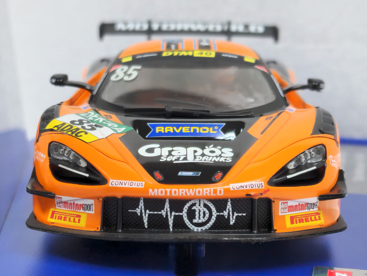 32075 Carrera Digital 132 McLaren 720S GT3 Dörr Motorsport DTM