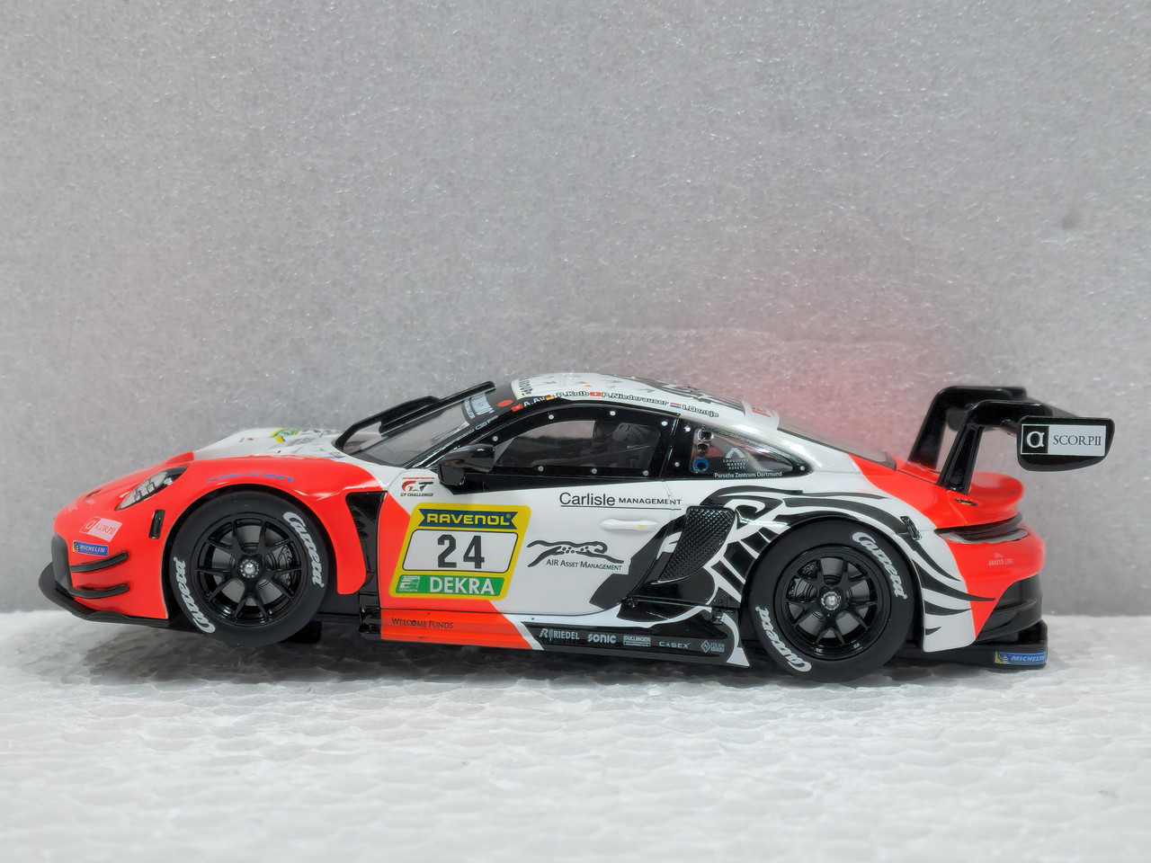 42064 Carrera Porsche 911 Porsche 911 GT3 R Lionspeed GP, #24
