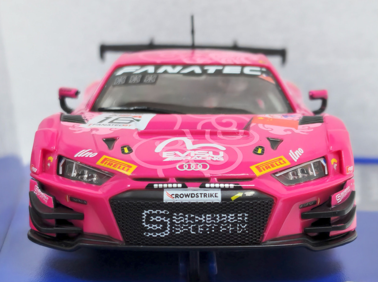 32074 Carrera Digital 132 Audi R8 LMS GT3 evo II Uno Racing Team