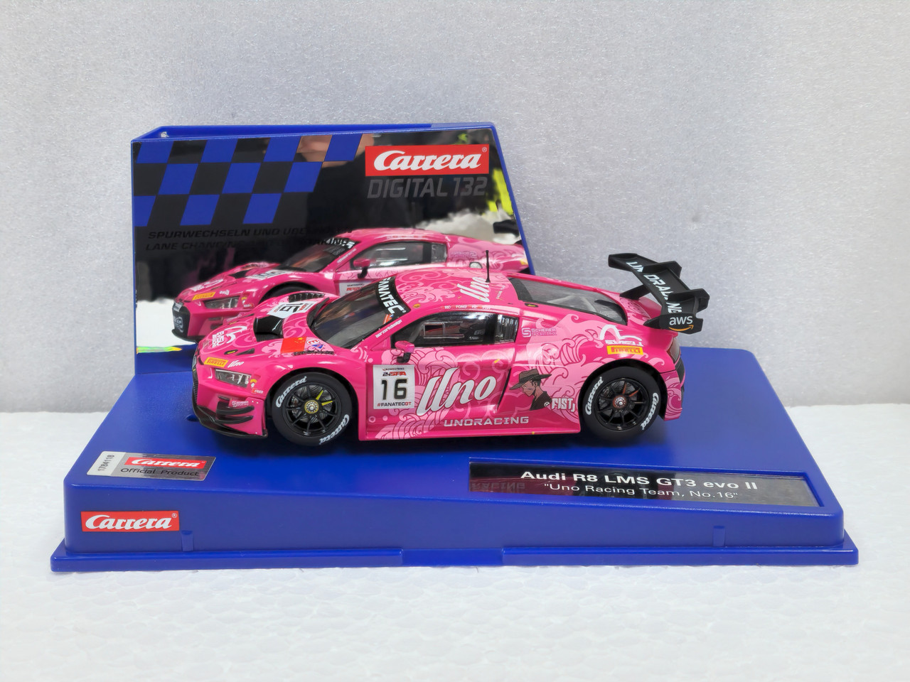 32074 Carrera Digital 132 Audi R8 LMS GT3 evo II Uno Racing Team