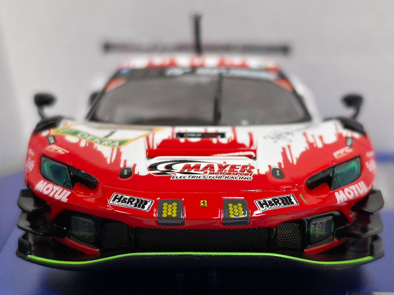 32054 Carrera Digital 132 Ferrari 296 GT3 DTM Frikadelli Racing
