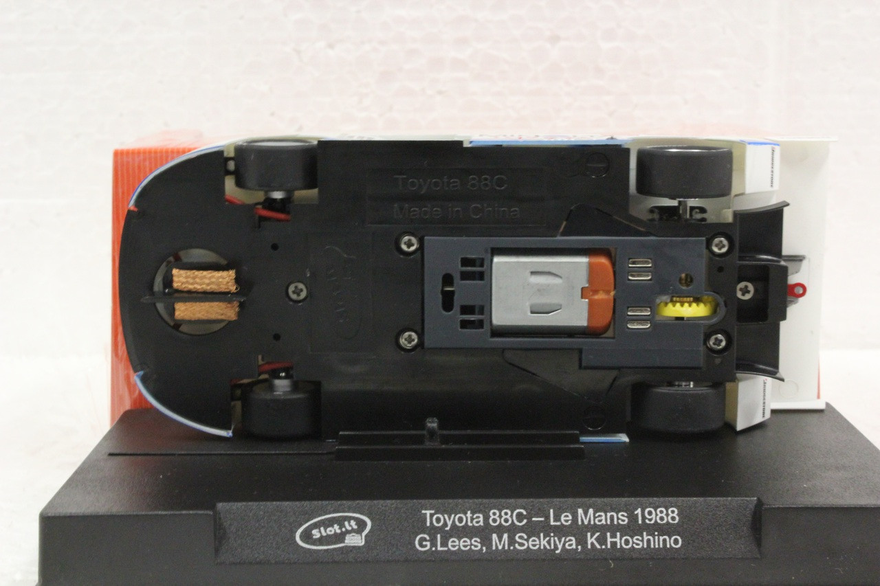 SICA19D Slot.it Toyota 88C Le Mans 1988 #36, 1:32 Slot Car - Great