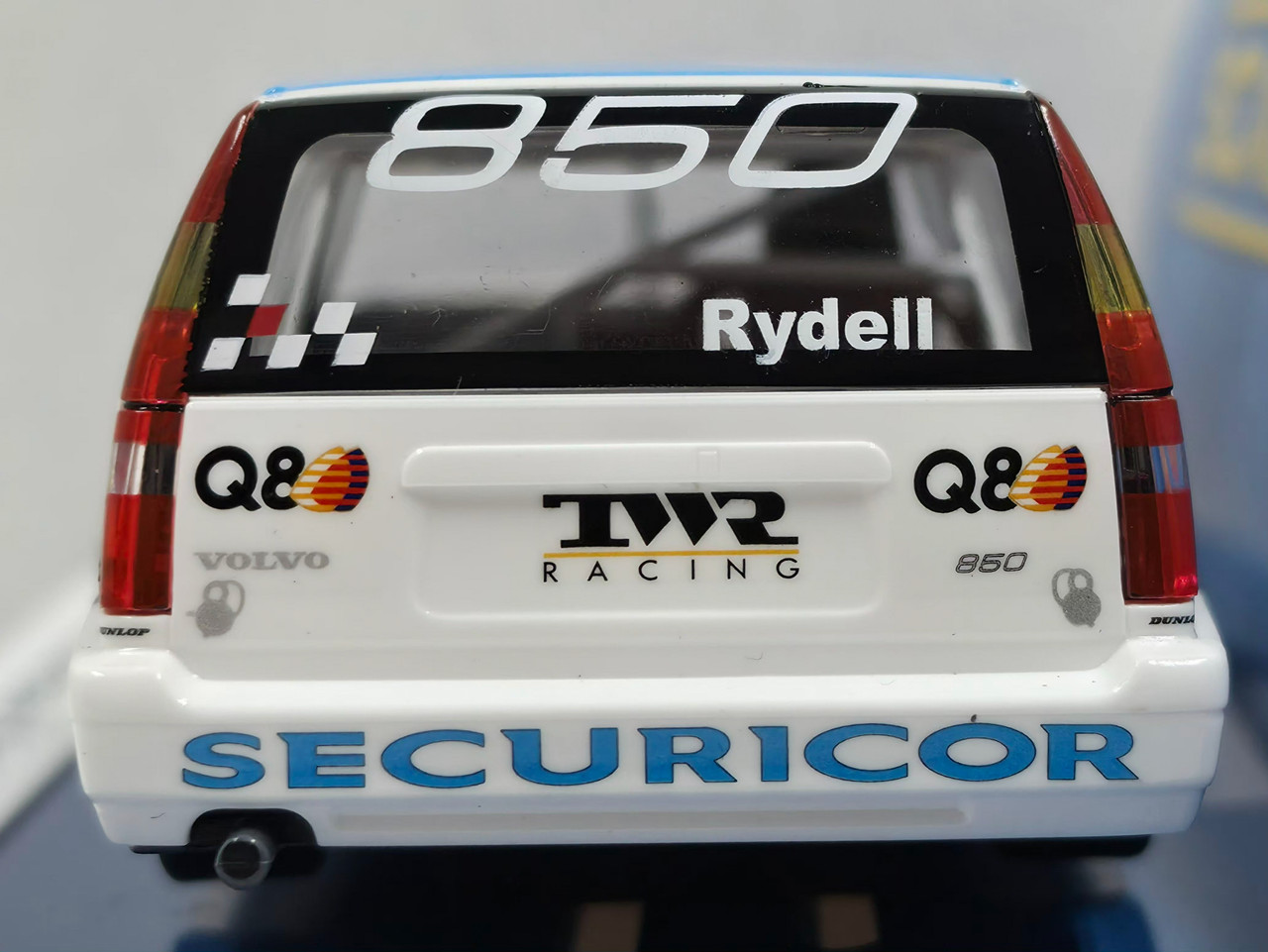 C4597 Scalextric Volvo 850 Estate BTCC 1994 Rickard Rydell, #15 1