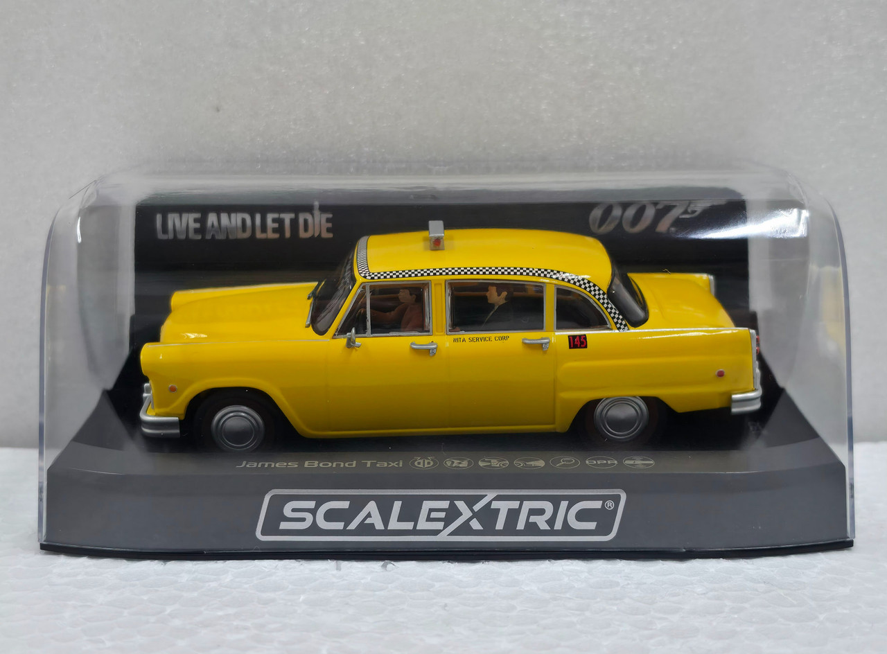 C4606 Scalextric James Bond Checker Taxi - Live And Let Die 1:32