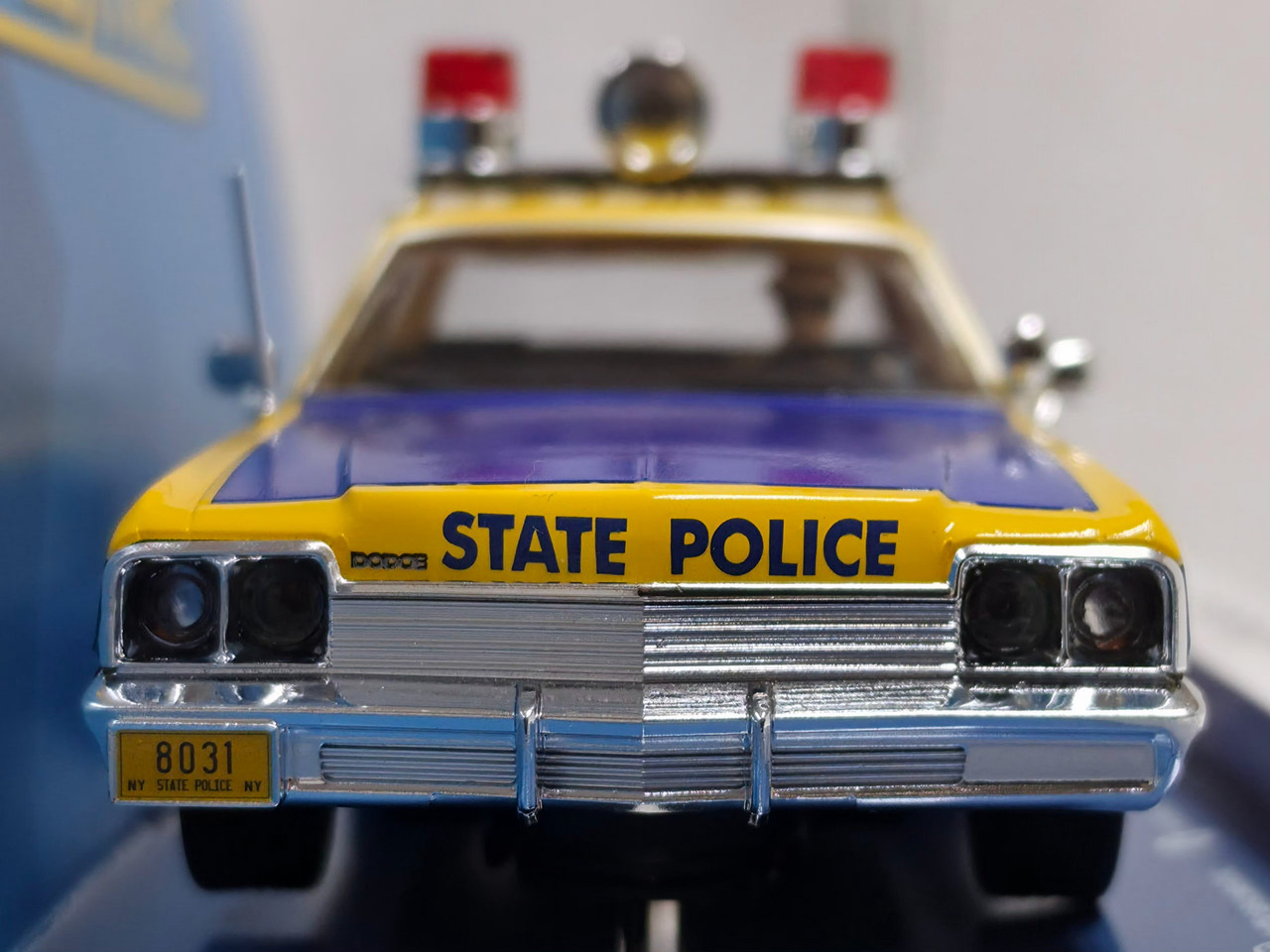 C4636 Scalextric Dodge Monaco New York State Police 1:32 Slot Car