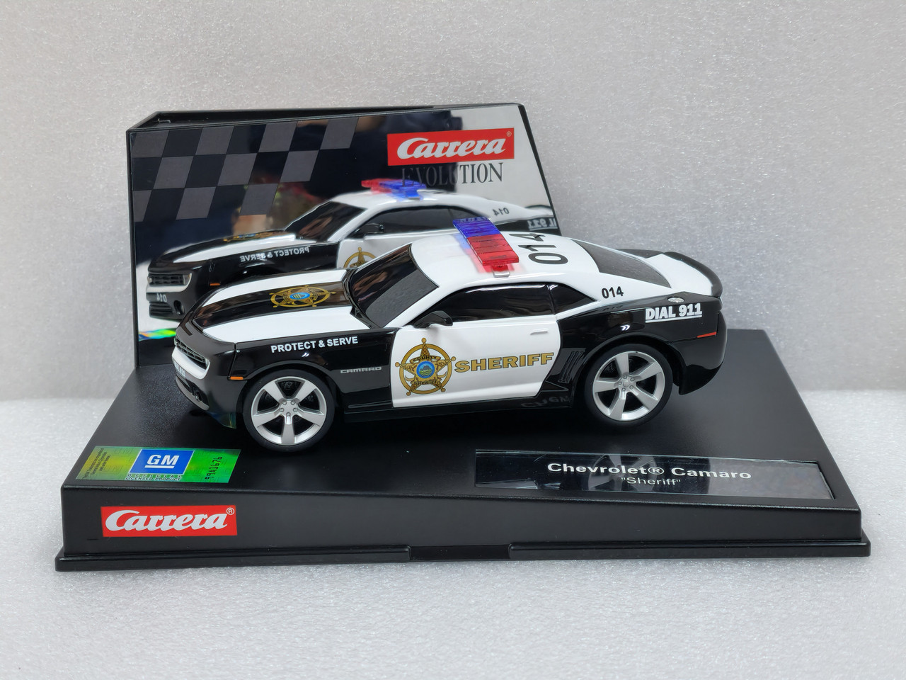 27523 Carrera Evolution Chevrolet Camaro Sheriff 1:32 Slot Car