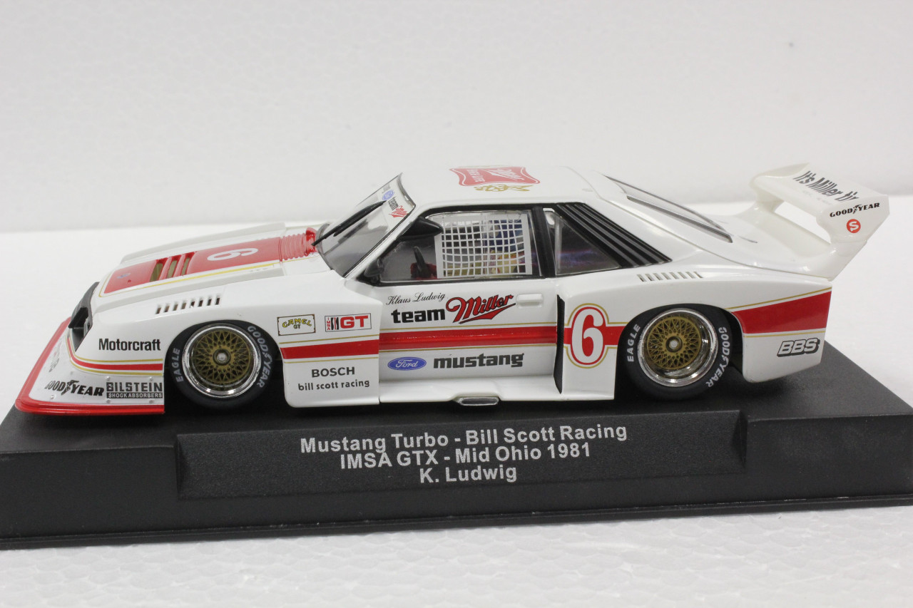 趣味・スポーツ・実用 MUSTANG SPECIAL EDITIONS Bowling/Heasley Mustang Special Editions