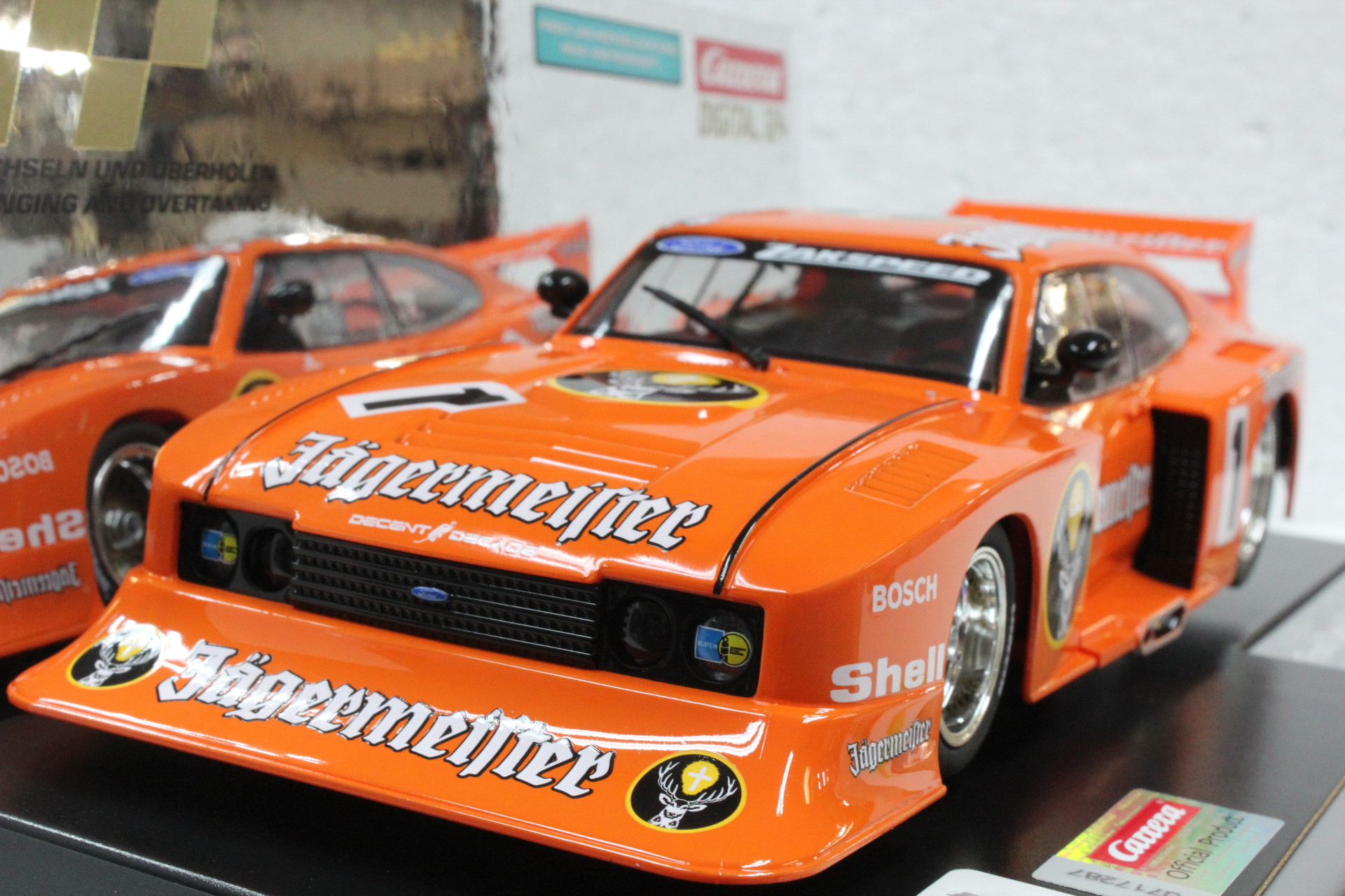 23936 Carrera Digital 124 Ford Capri Zakspeed Turbo Jägermeister, 1 1